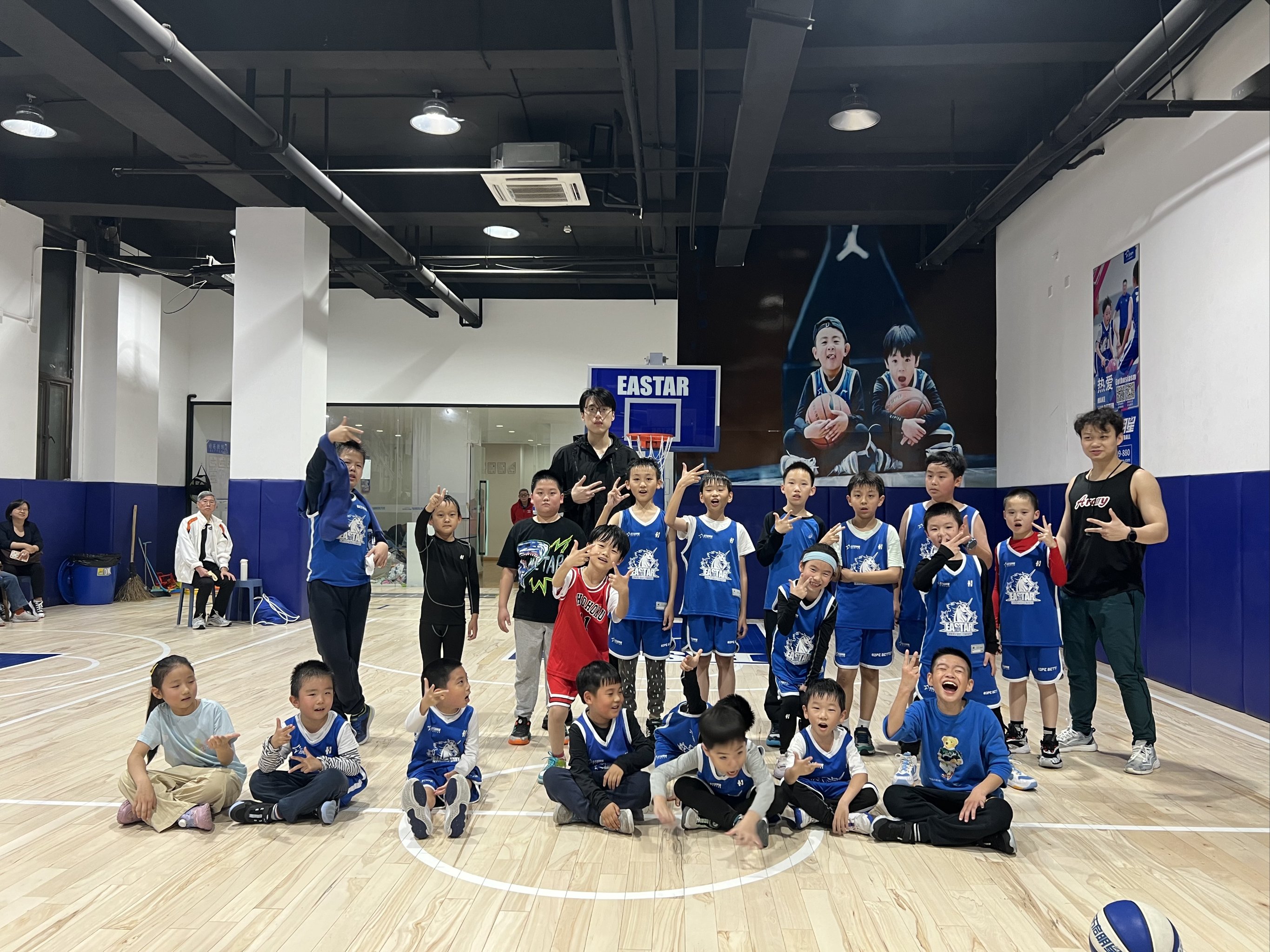 青训体系国际化步伐加快，与多国合作培养国际化少年球员的简单介绍